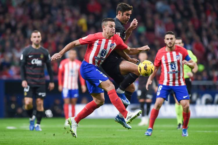 亚冠精英半场：林加德破门建功，FC首尔1-0墨尔本城（亚冠精英半场战报：林加德破门，FC首尔1-0领先墨尔本城）