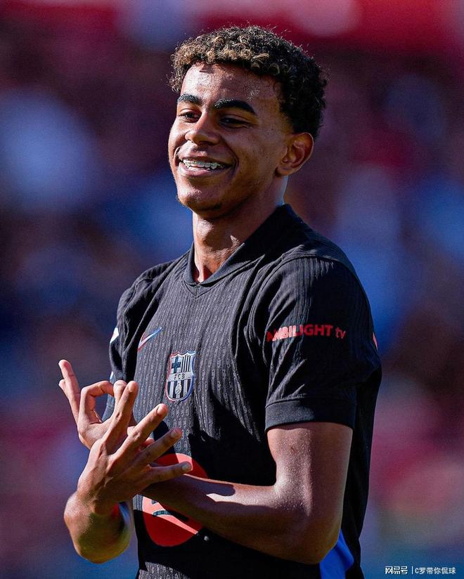 索博谈争议庆祝：那只是和队友的一个玩笑；难接受世预赛出局事实（索博回应争议庆祝：只是与队友开玩笑，仍难咽世预赛出局之痛）