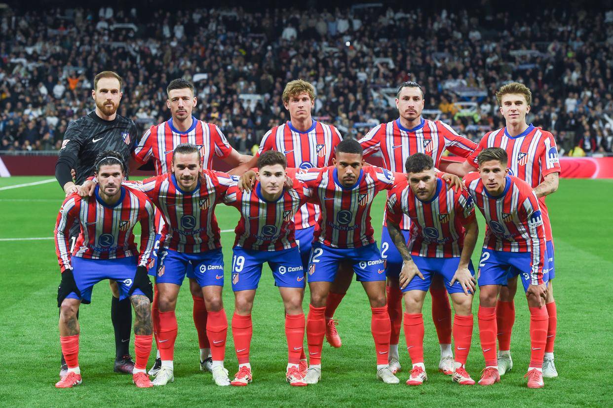 曼联希望对竞争对手进行双重打击阿莫林对红魔球星兴趣却无能为力