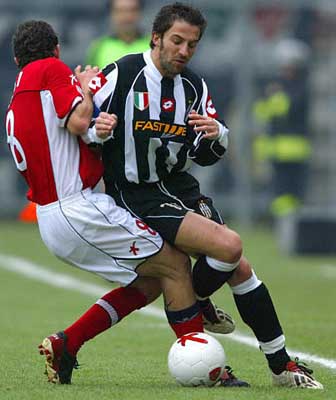 快船本场失分92创赛季新低，在此之前场均失分达118.8