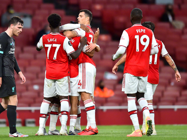 阿斯：埃切韦里渴望重返河床，但曼城仍会将他租借至赫罗纳（阿斯：埃切韦里盼回归河床，曼城仍拟将其外租至赫罗纳）