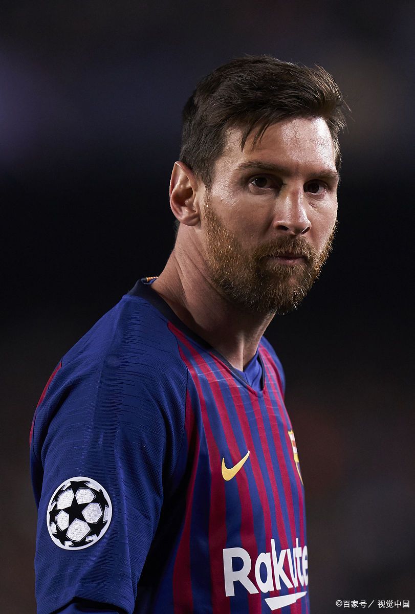 巴萨手握4球杀死晋级悬念 次回合或平局收场（巴萨四球优势几乎锁定晋级 次回合或以平局收尾）