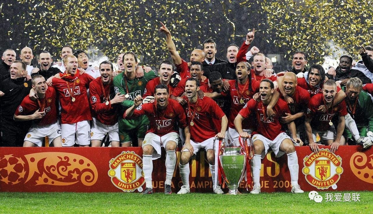 新鹏城推出与深圳本土潮流品牌COSTS联名限定球衣，售价799元