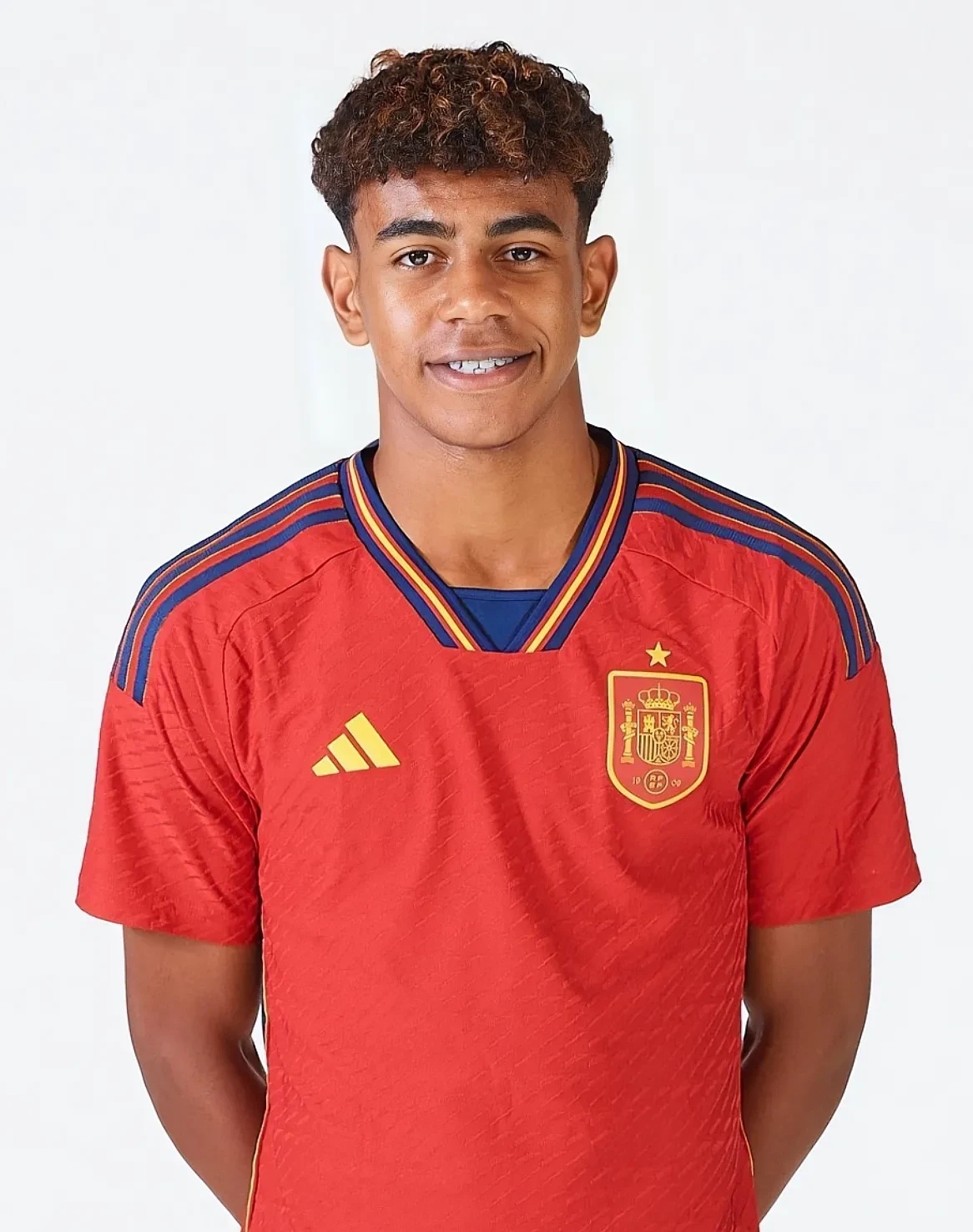 中甲半场：叶道驰、候煜造杀机，广州豹暂0-0南通支云