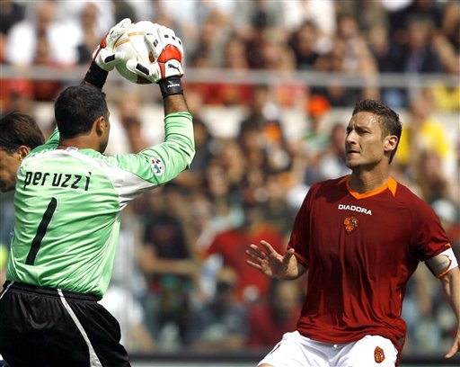 李冰冰三刷新疆滑雪场，明星效应如何引爆冰雪经济？