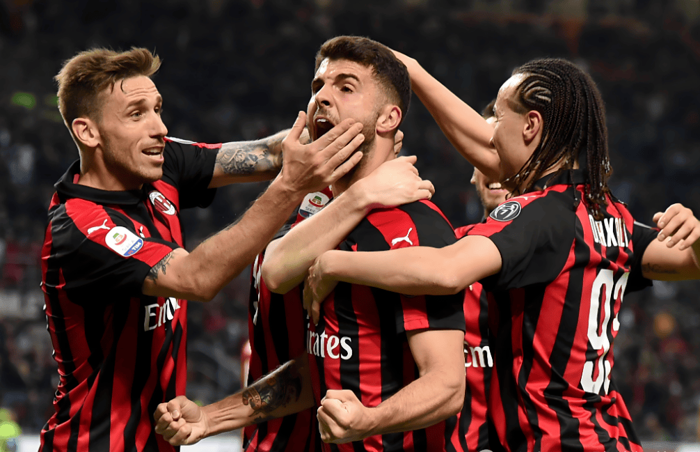 惊天倒钩！官方：蒙铁尔倒钩世界波当选2025普斯卡什奖（年度最佳进球！蒙铁尔倒钩世界波荣膺2025普斯卡什奖）