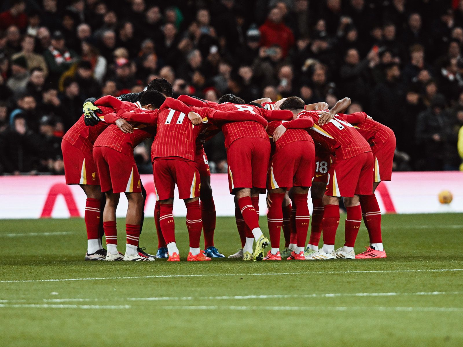 足球欧冠帽子戏法榜再添一人（又一人跻身欧冠帽子戏法榜）