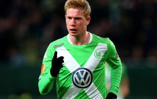 世俱杯金靴赔率：迪马利亚淘汰仍第1 凯恩紧咬（世俱杯金靴赔率更新：迪马利亚出局仍领跑，凯恩紧追不舍）