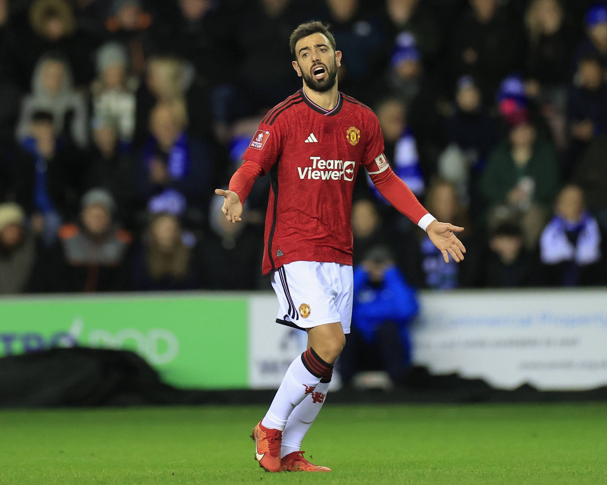 中超争冠格局愈加明朗（中超冠军之争日趋清晰）