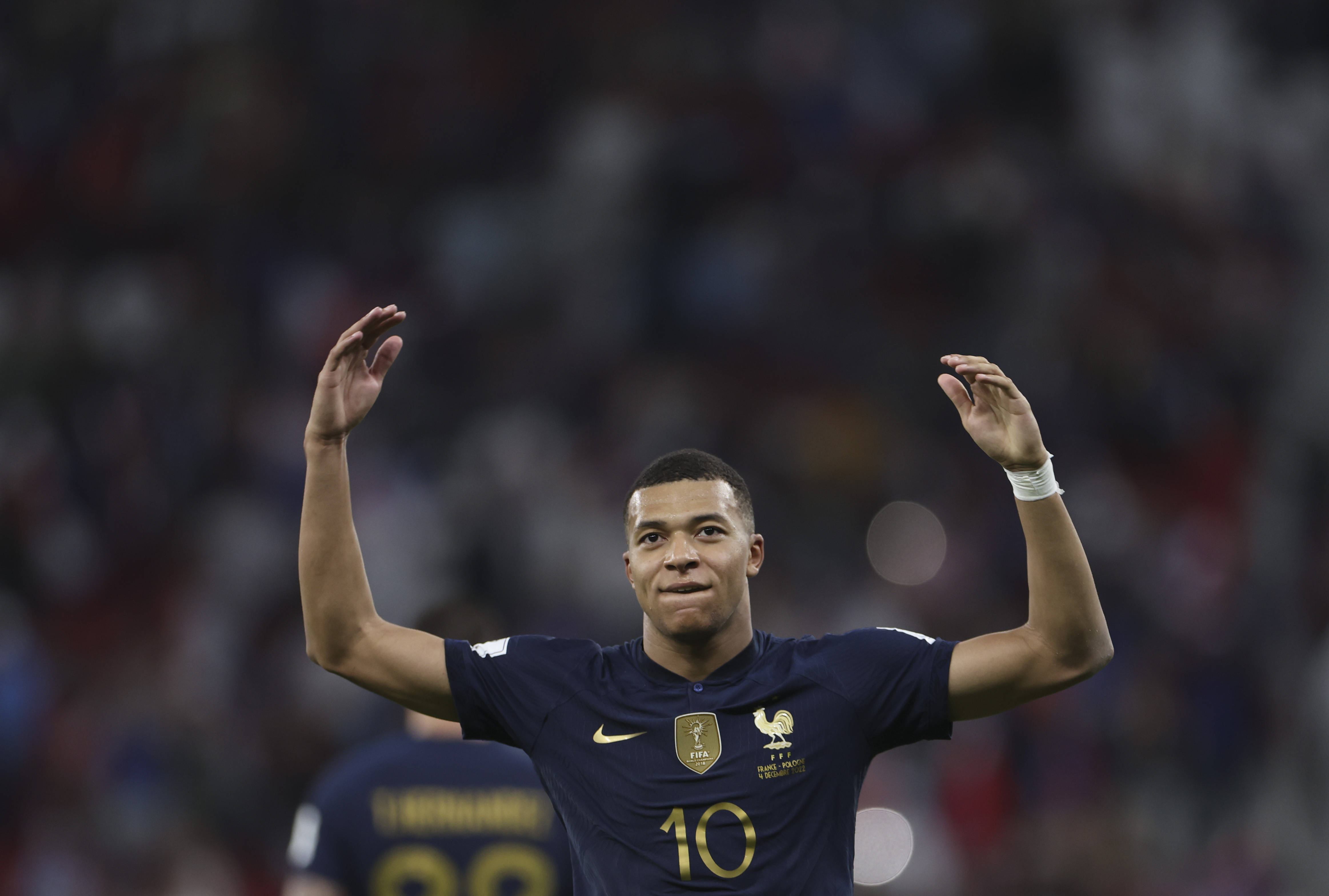 佩工：伊斯科对球队的影响力很重要，续约事宜正与管理层推进（佩莱格里尼：伊斯科对球队至关重要，续约正与高层推进）