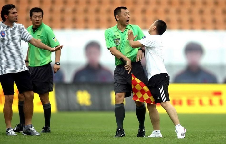 世体：阿隆索在皇马越来越孤立无援，西超级杯将是终极考验（世体：阿隆索在皇马愈加孤立，西超杯将成最终大考）