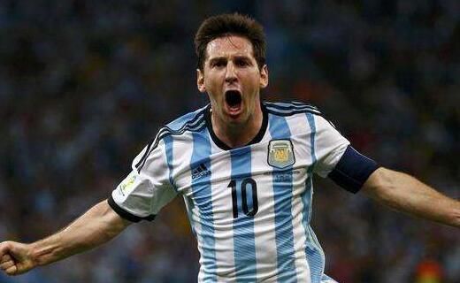 德甲官博祝贺邵佳一：期待邵佳一带领中国国家队走向更高舞台（德甲官博贺邵佳一：期待他率国足登上更高舞台）